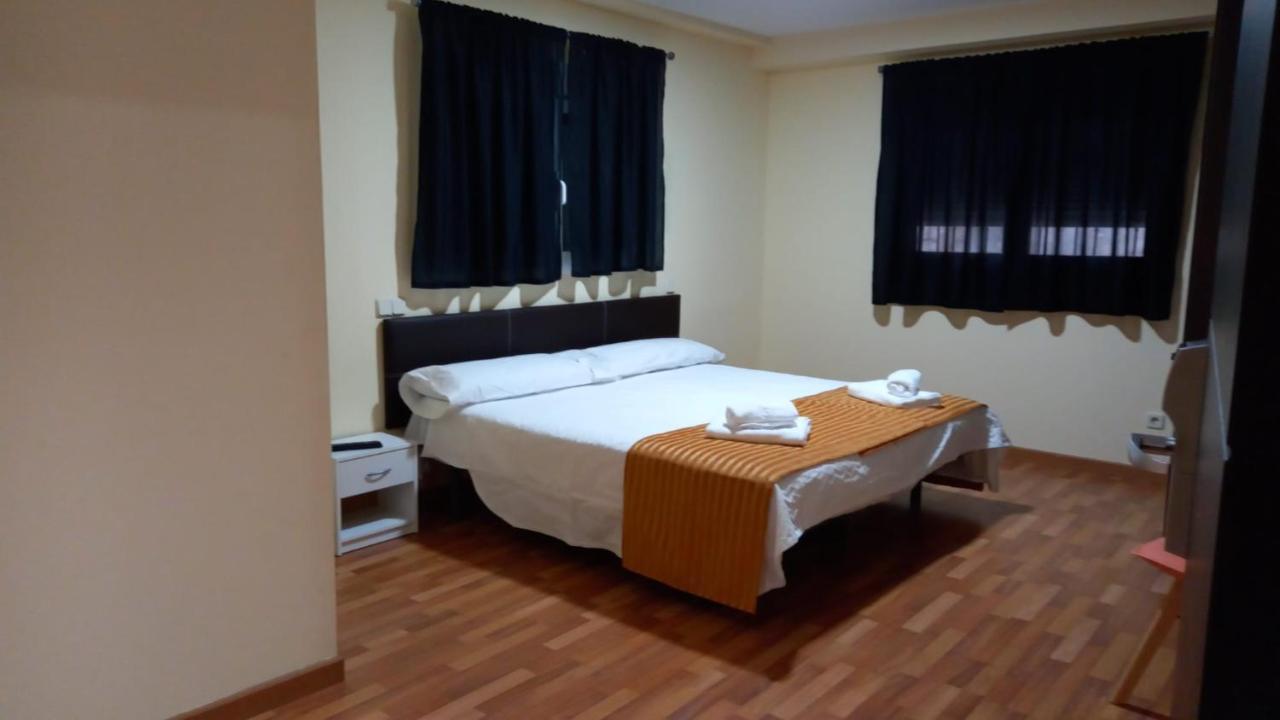 Las Olivas- Borox Aparthotel Sesena Nuevo Ngoại thất bức ảnh