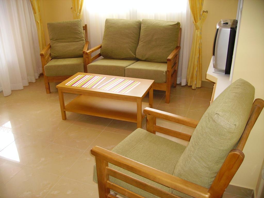 Las Olivas- Borox Aparthotel Sesena Nuevo Ngoại thất bức ảnh